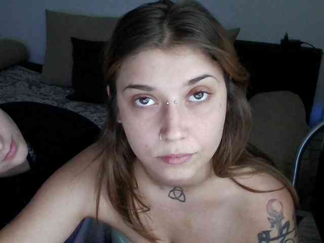 Aliens4twenty webcam