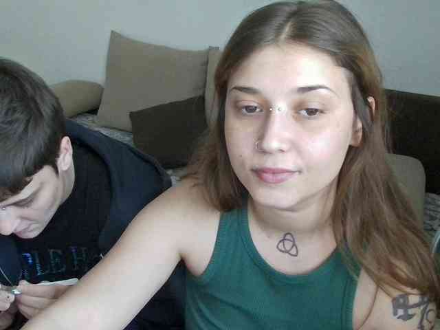 Aliens4twenty webcam