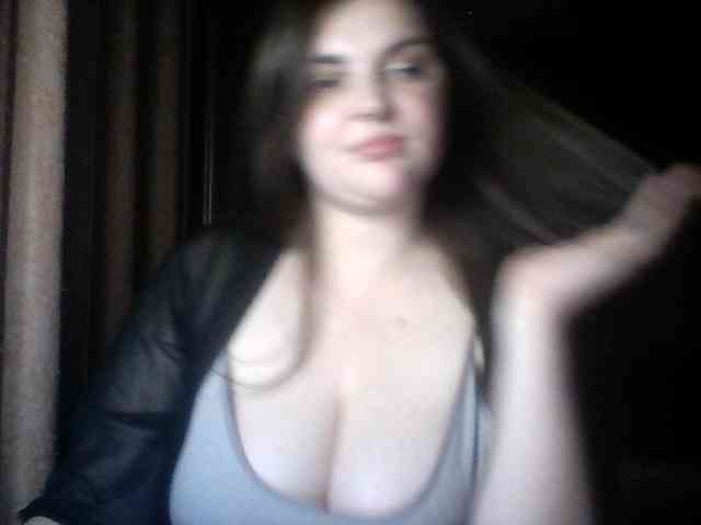 LianaGrossly webcam