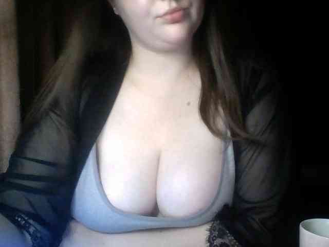 LianaGrossly webcam