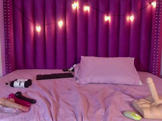 cutepetitee from BongaCams is Freechat