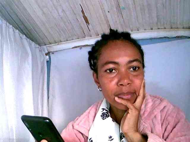 maylanne webcam