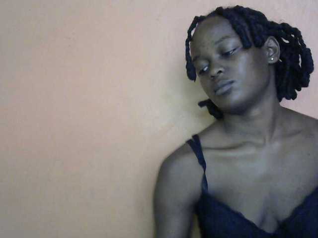 Sweetness-Tatiana's BongaCams show and profile