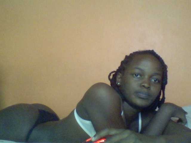 Sweetness-Tatiana's BongaCams show and profile