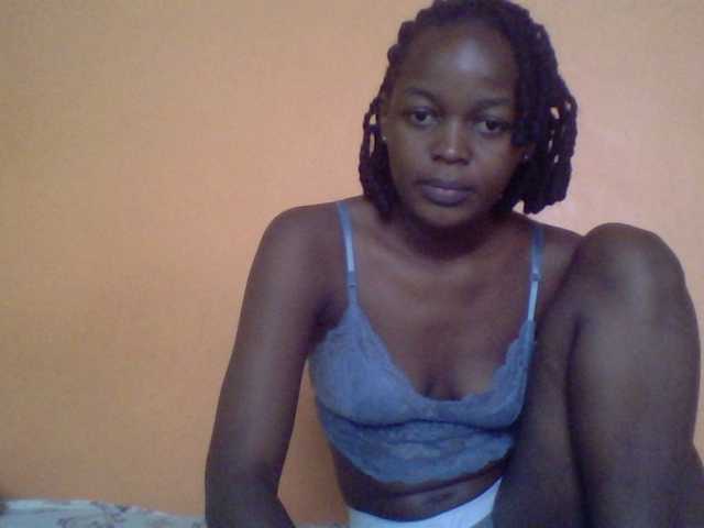 Sweetness-Tatiana's BongaCams show and profile