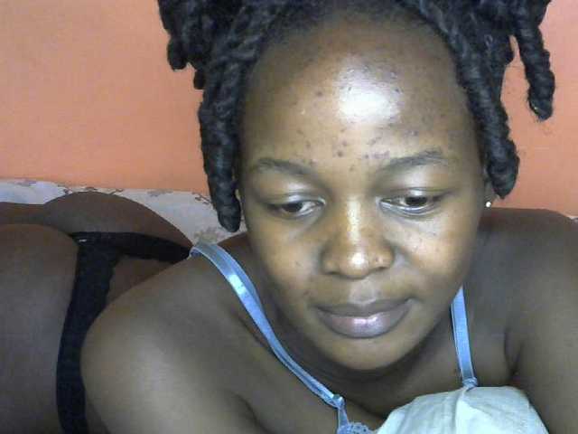 Sweetness-Tatiana's BongaCams show and profile