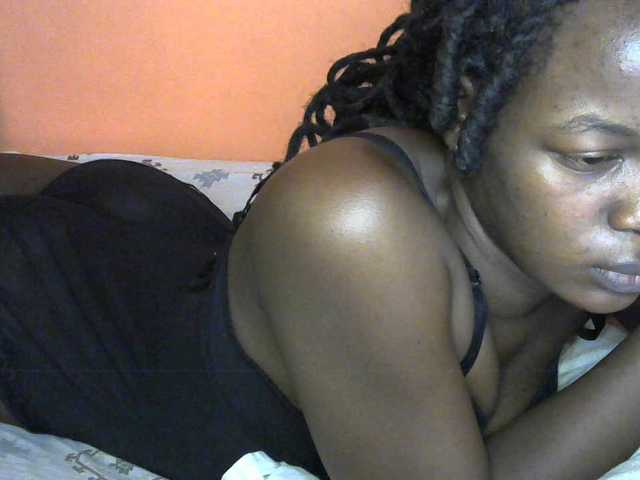 Sweetness-Tatiana's BongaCams show and profile