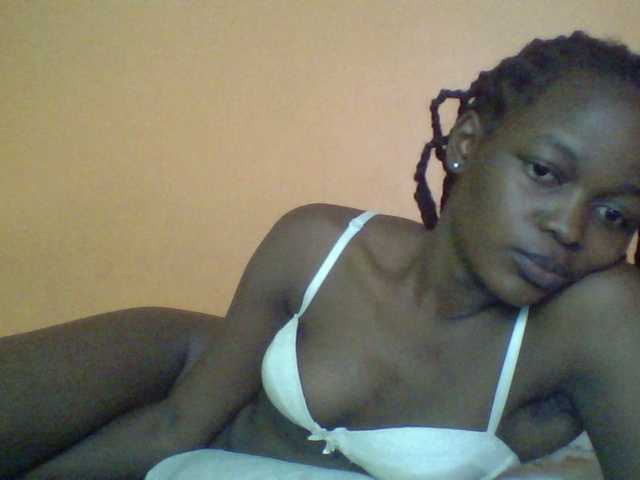 Sweetness-Tatiana's BongaCams show and profile