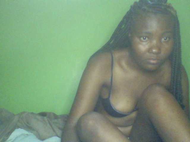 Sweetness-Tatiana's BongaCams show and profile