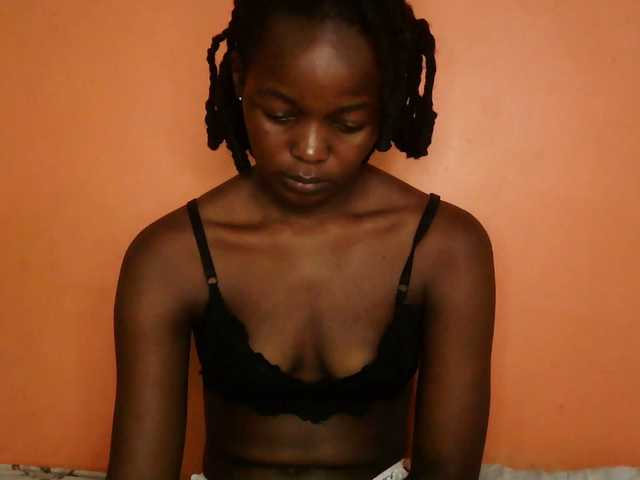 Sweetness-Tatiana's BongaCams show and profile