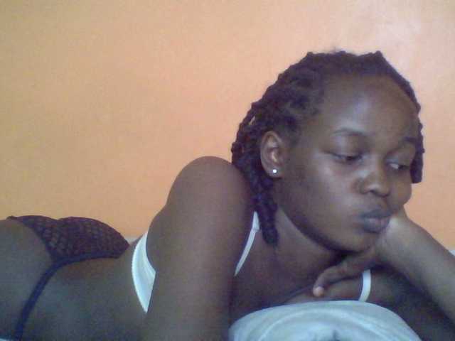 Sweetness-Tatiana's BongaCams show and profile