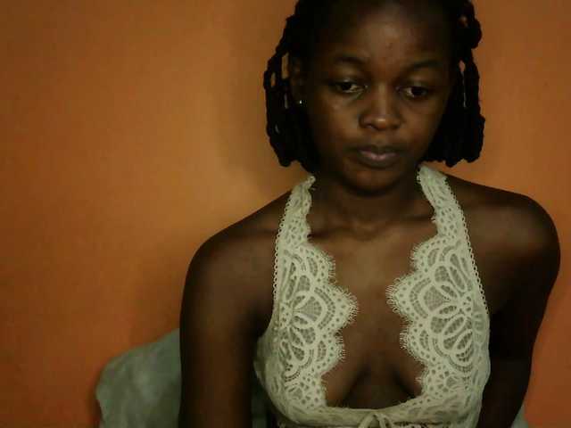 Sweetness-Tatiana's BongaCams show and profile