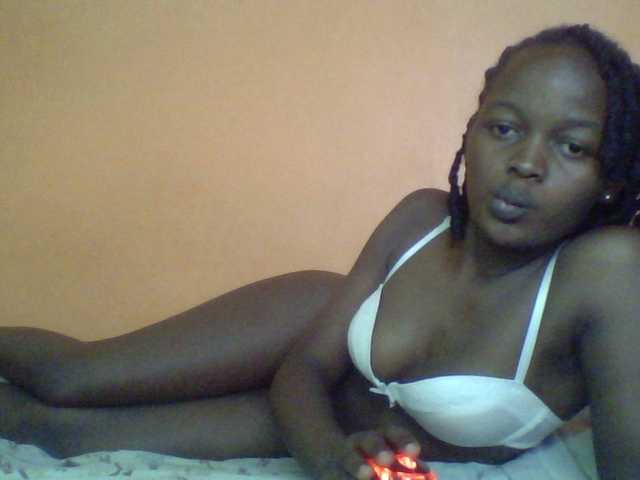 Sweetness-Tatiana's BongaCams show and profile