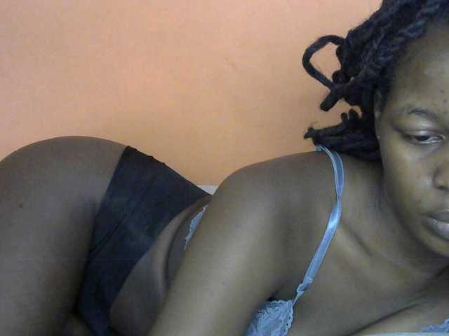 Sweetness-Tatiana's BongaCams show and profile