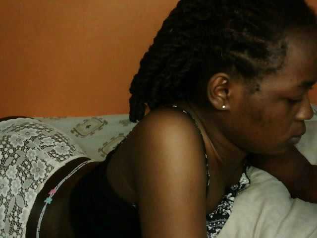 Sweetness-Tatiana's BongaCams show and profile