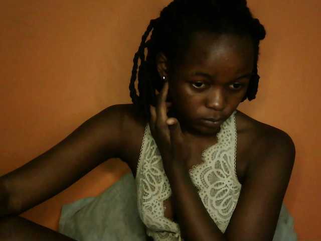 Sweetness-Tatiana's BongaCams show and profile