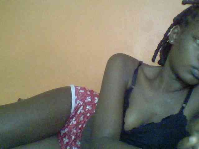 Sweetness-Tatian... Live Webcam on BongaCams