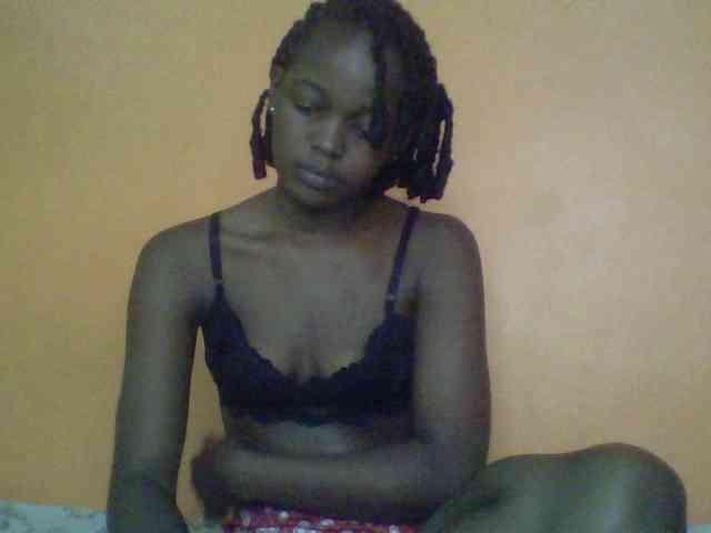 Sweetness-Tatian... Live Webcam on BongaCams