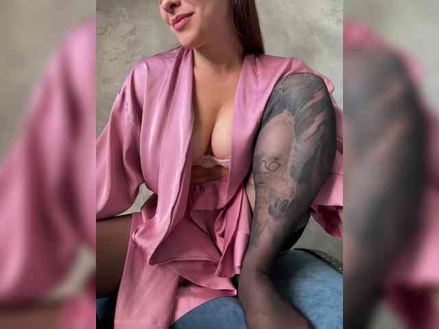 BetaVulgaris Live Webcam on BongaCams