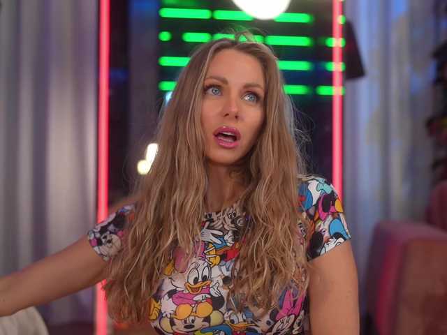 EvaFashionista webcam