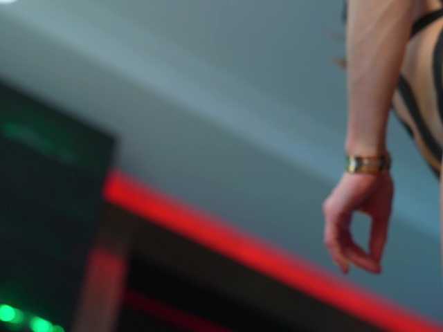 EvaFashionista's BongaCams show and profile