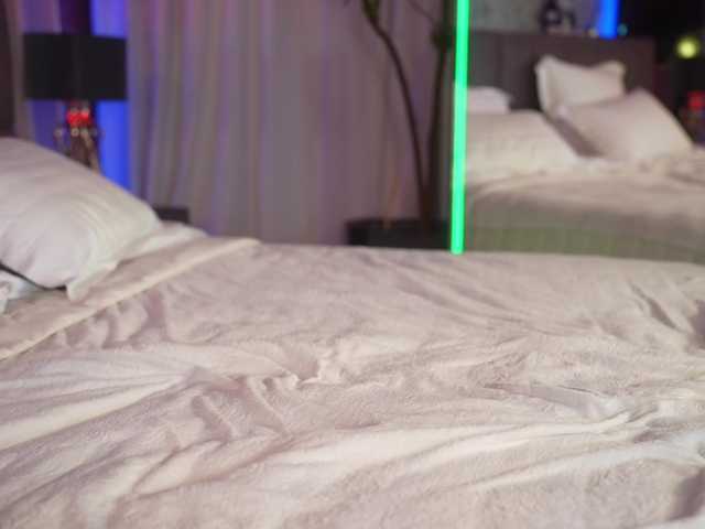 EvaFashionista's BongaCams show and profile