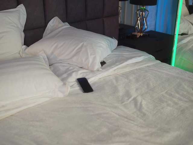 EvaFashionista's BongaCams show and profile