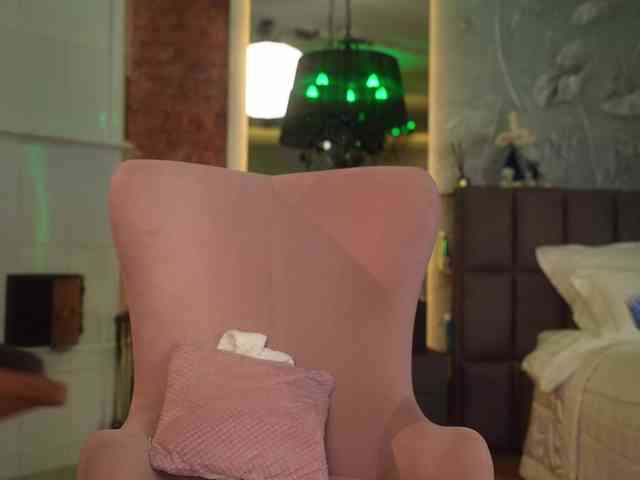 EvaFashionista webcam