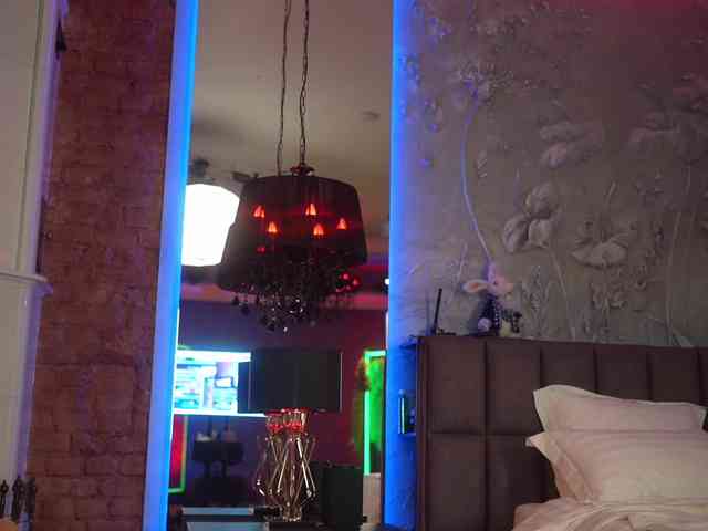 EvaFashionista webcam