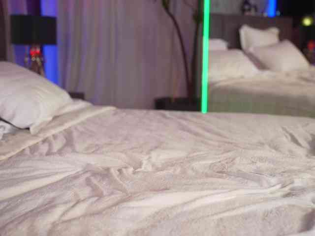 EvaFashionista webcam