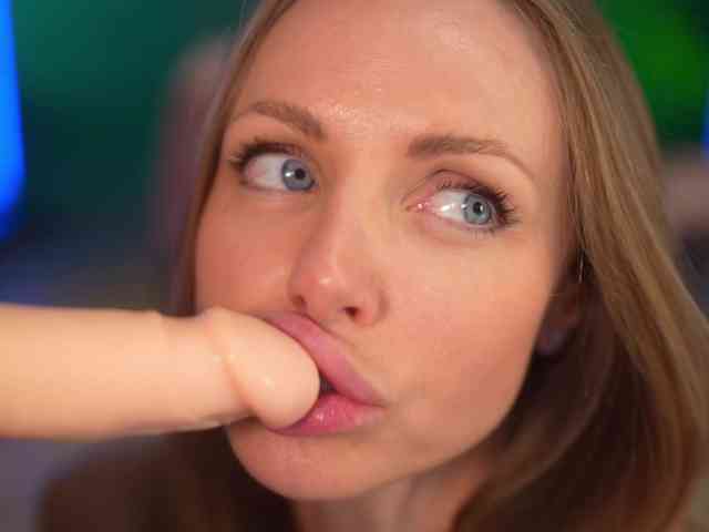 free live porn chat EvaFashionista