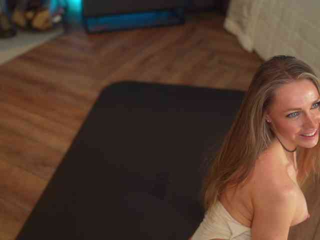 EvaFashionista webcam