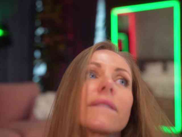 free chat cam EvaFashionista