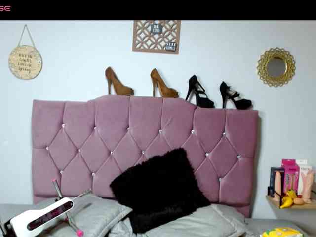 gyrlmaturee Live Webcam on BongaCams