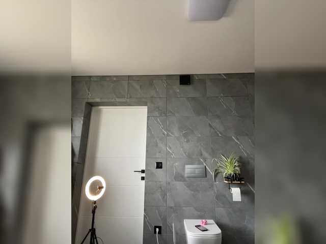 Potifays's BongaCams show and profile