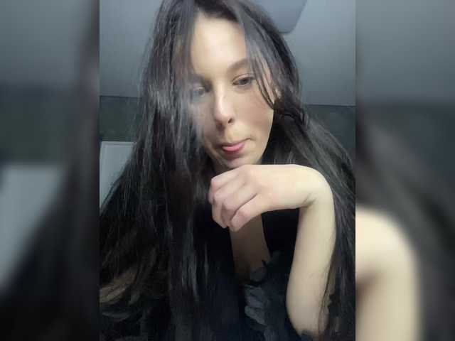 Potifays's BongaCams show and profile