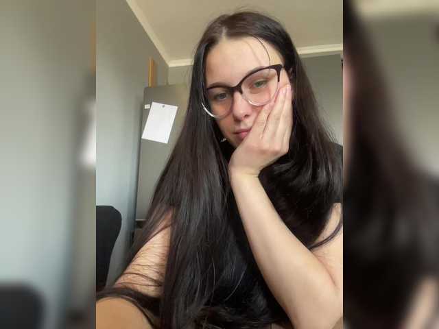 Potifays's BongaCams show and profile