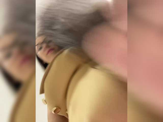 Potifays's BongaCams show and profile