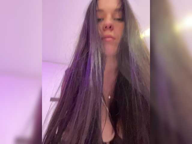 Potifays's BongaCams show and profile