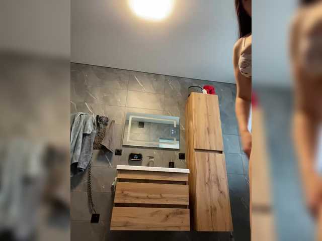 Potifays's BongaCams show and profile