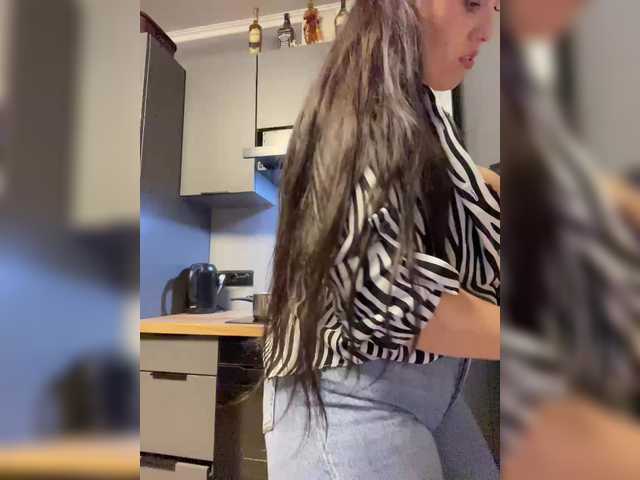 Potifays's BongaCams show and profile