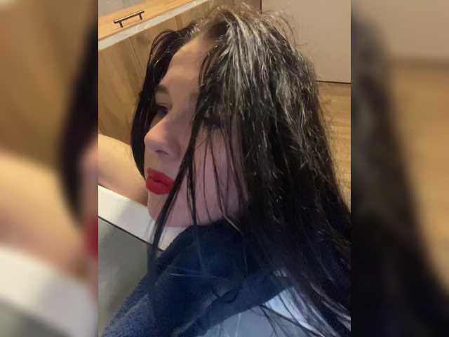 Potifays's BongaCams show and profile