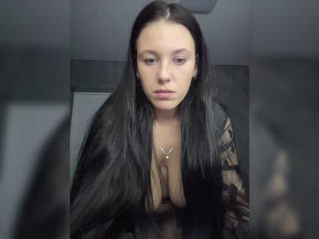 Potifays's BongaCams show and profile