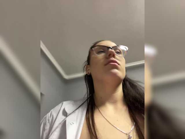 Potifays's BongaCams show and profile