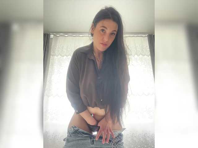 Potifays Live Cam on BongaCams