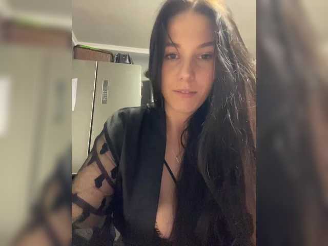 Potifays's BongaCams show and profile