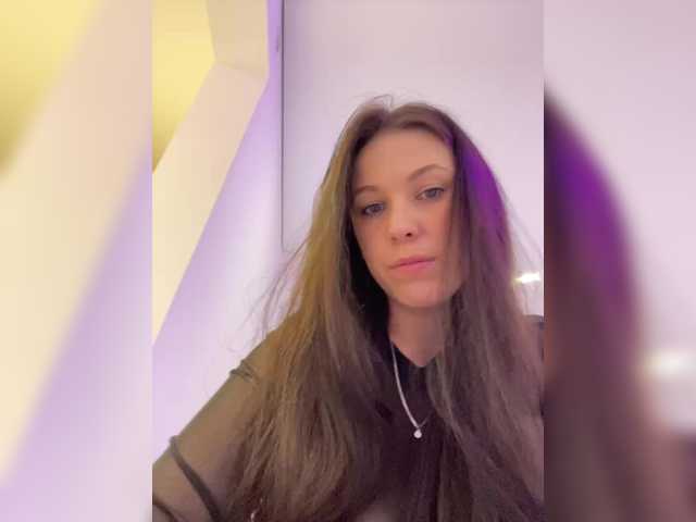 Potifays's BongaCams show and profile