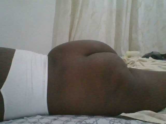 cuteass1's BongaCams show and profile