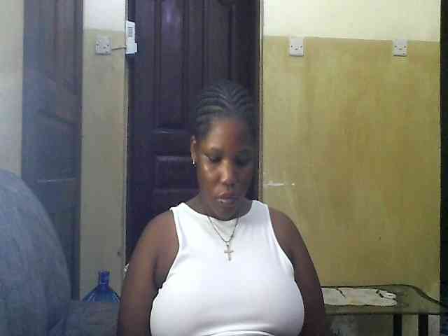 cuteass1 webcam