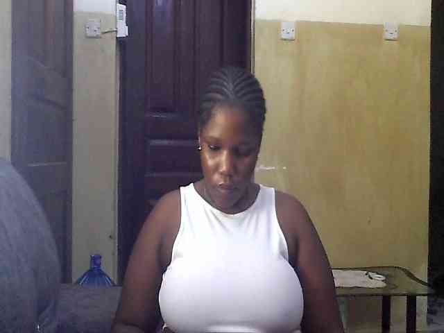 cuteass1 webcam